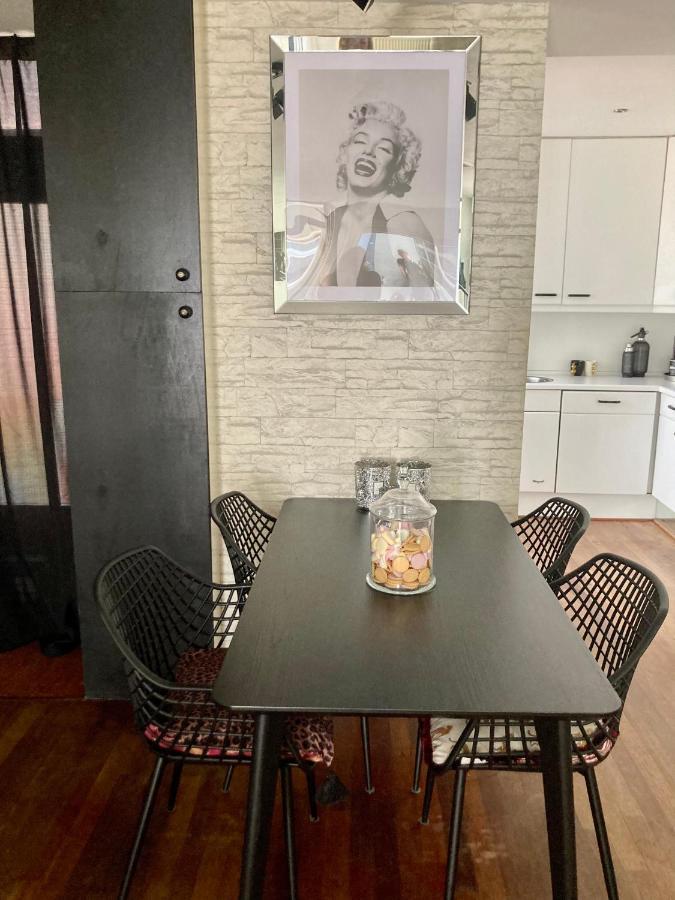 Beach House Hollywood Apartment Zandvoort Bagian luar foto