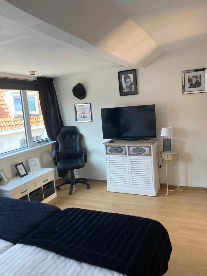 Beach House Hollywood Apartment Zandvoort Bagian luar foto